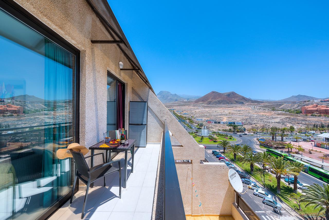 Modern Apartment Los Cristianos Center Екстер'єр фото