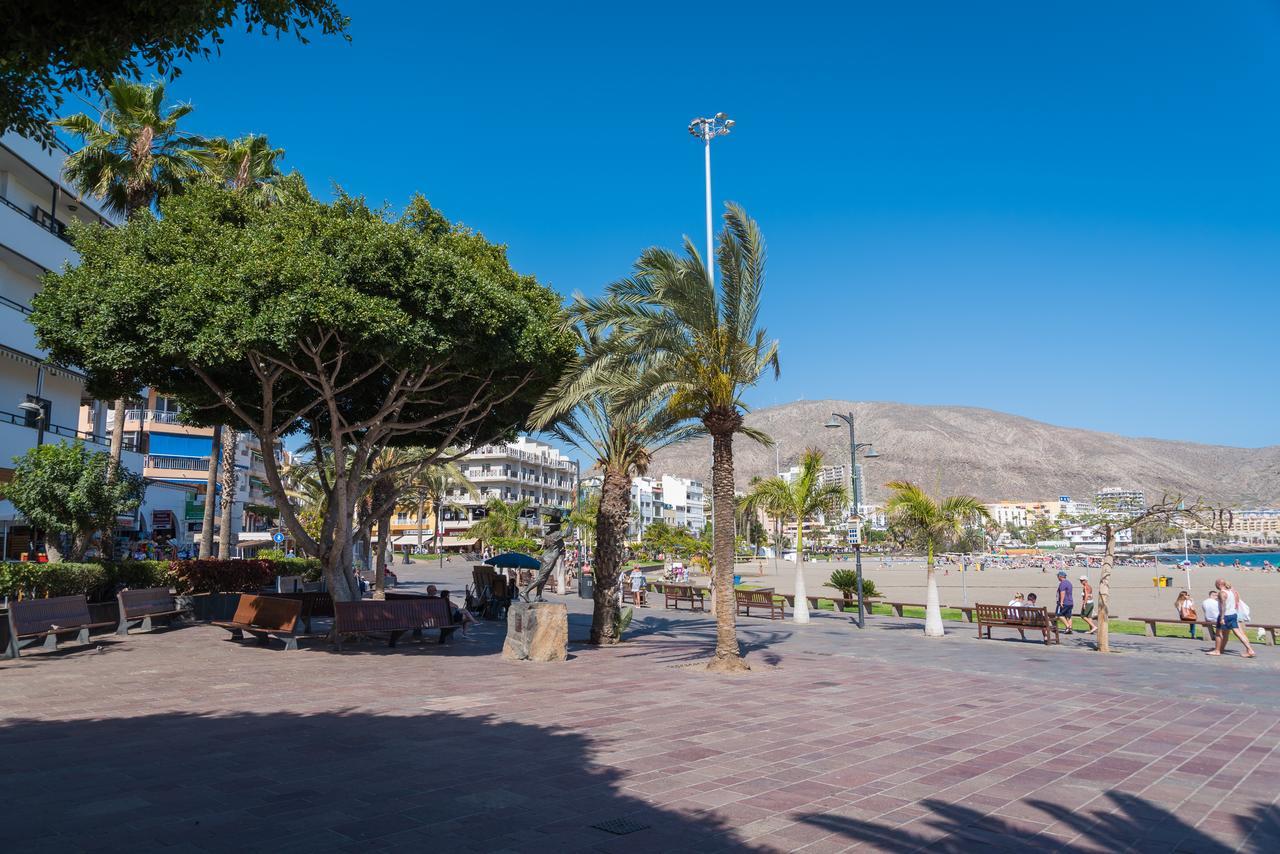 Modern Apartment Los Cristianos Center Екстер'єр фото