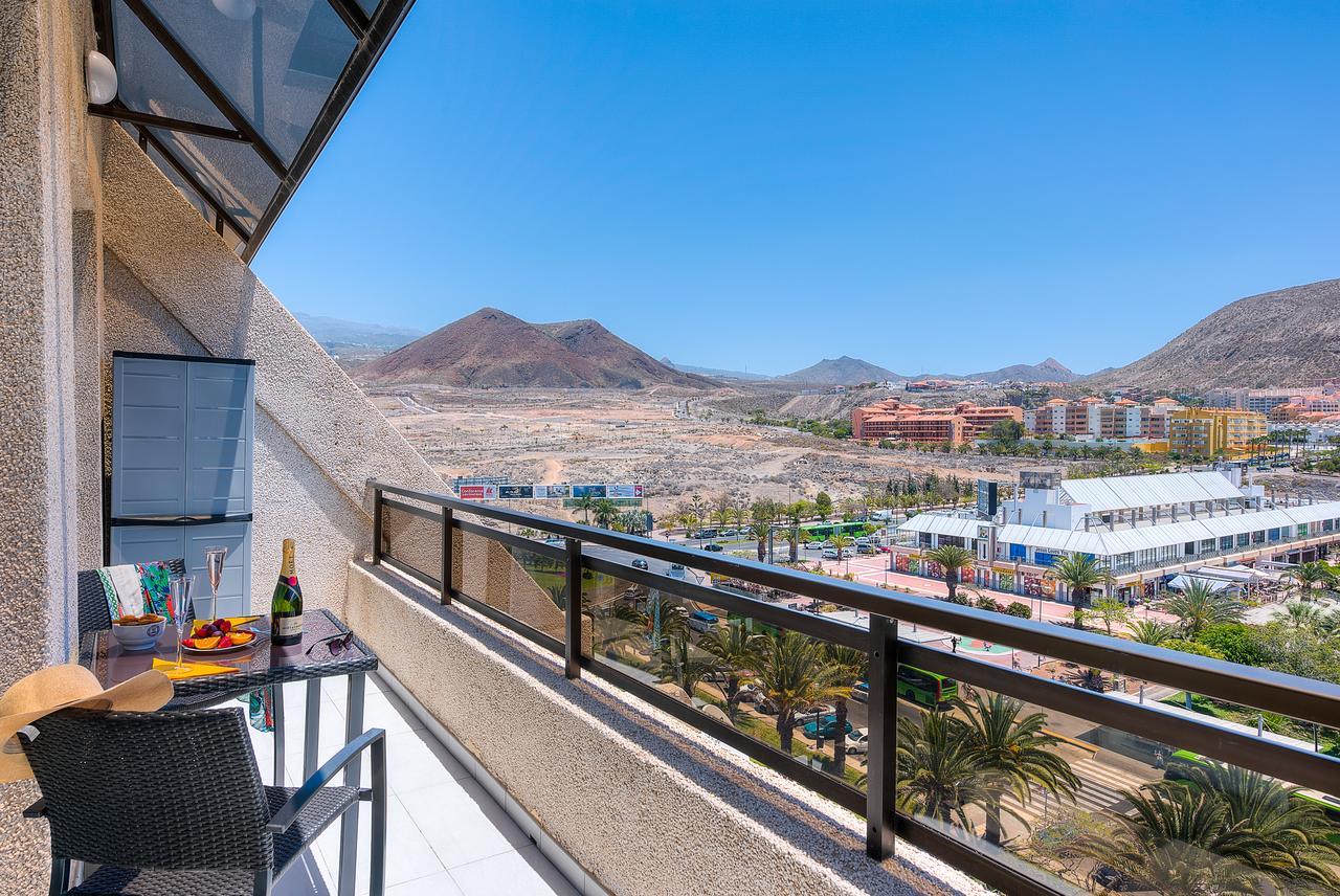 Modern Apartment Los Cristianos Center Екстер'єр фото