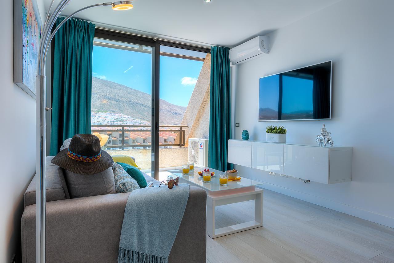 Modern Apartment Los Cristianos Center Екстер'єр фото